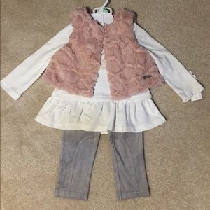 Calvin Klein Baby Outfit (18M)